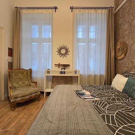 Quiet 2br, 2ba, Ac &central Gem Free Parking 公寓 *